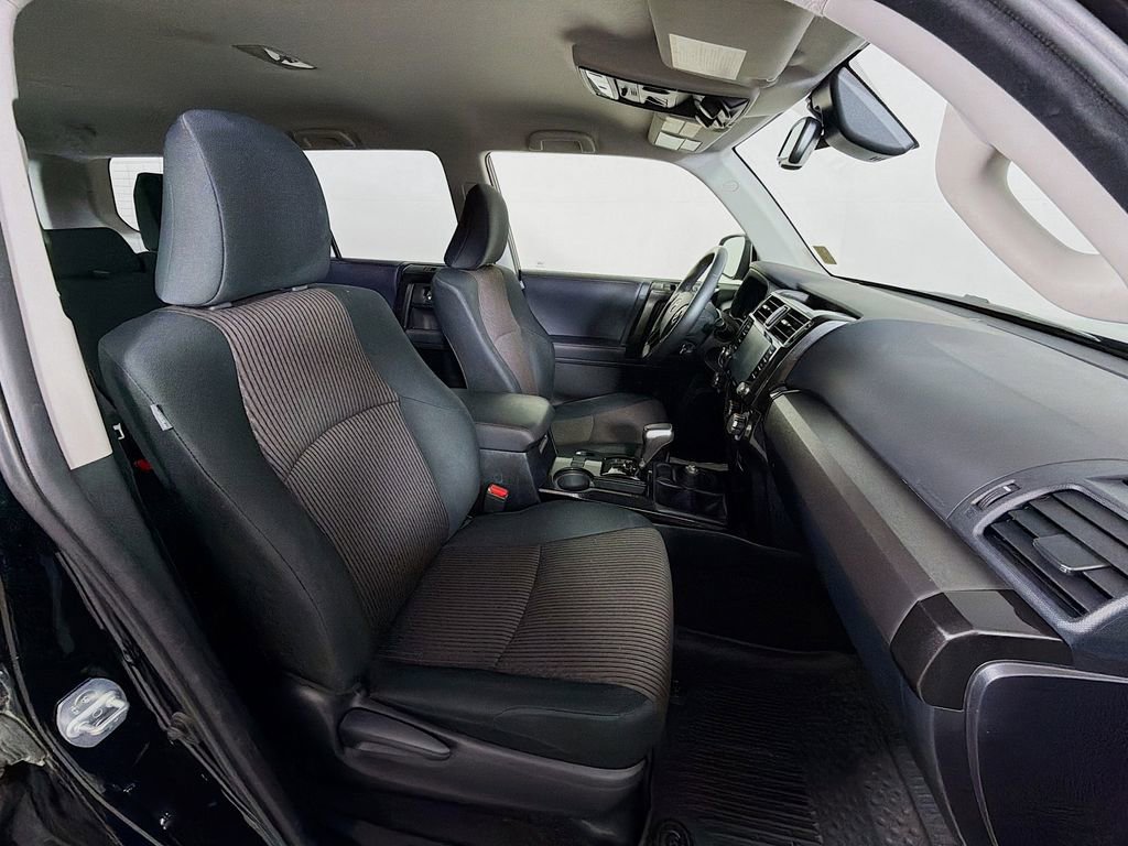 Used 2020 Toyota 4Runner TRD Off-Road image 28