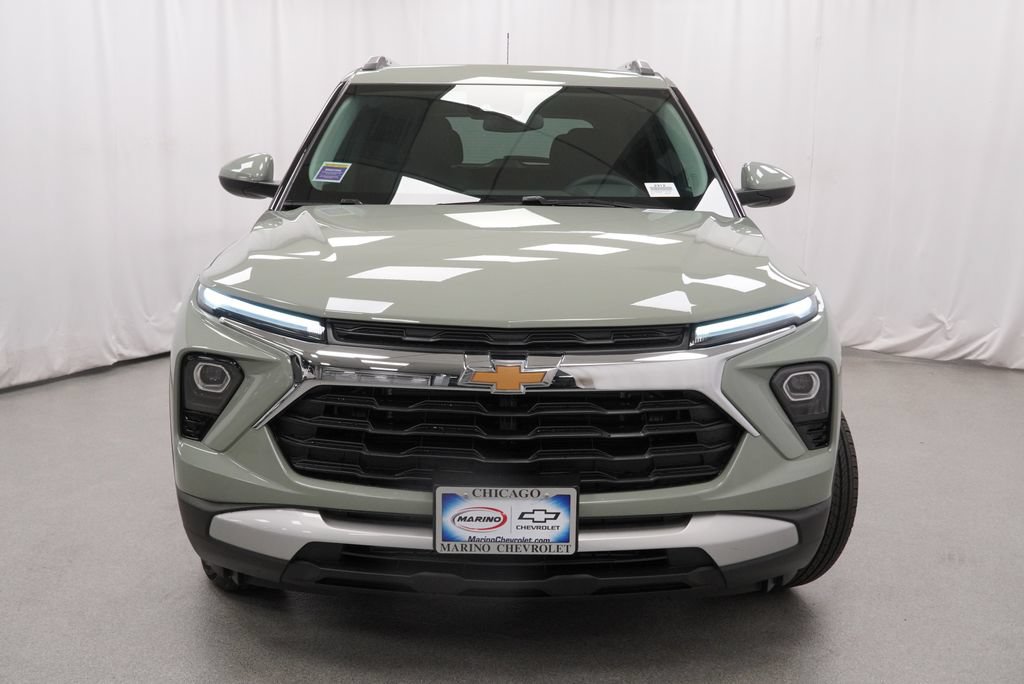 New 2026 Chevrolet TrailBlazer LT w/ LT Cold Weather Package FWD image 33