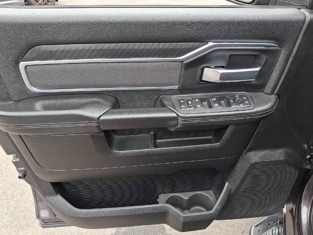 Certified 2025 RAM 2500 Big Horn AWD/4WD image 12