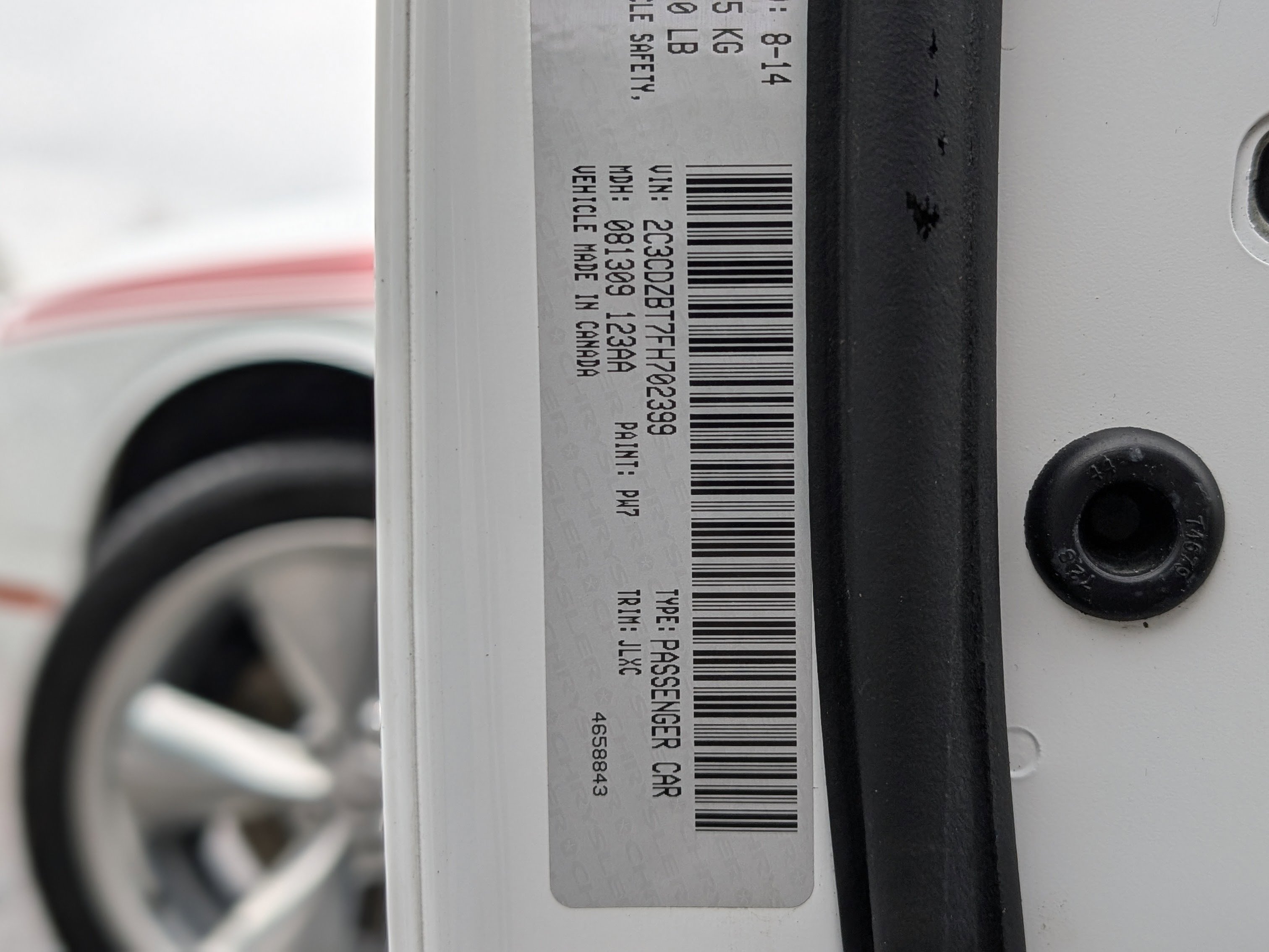 Used 2015 Dodge Challenger R/T Plus image 37