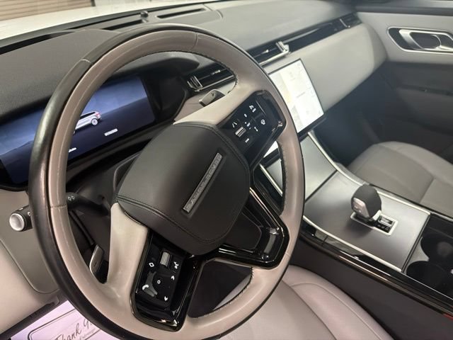 Used 2024 Land Rover Range Rover Velar Dynamic SE AWD/4WD image 11