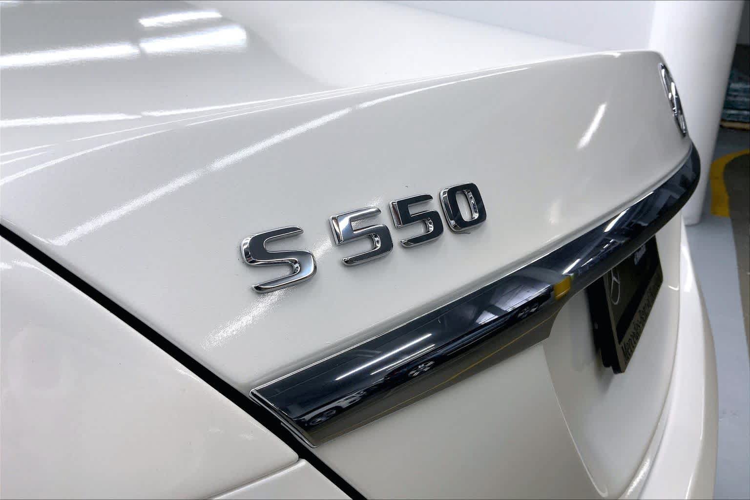 Used 2017 Mercedes-Benz S 550 Sedan image 14