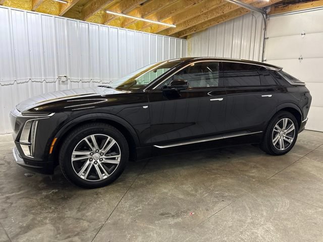 Used 2024 Cadillac Lyriq Tech w/ Driver Assist Package AWD/4WD image 4