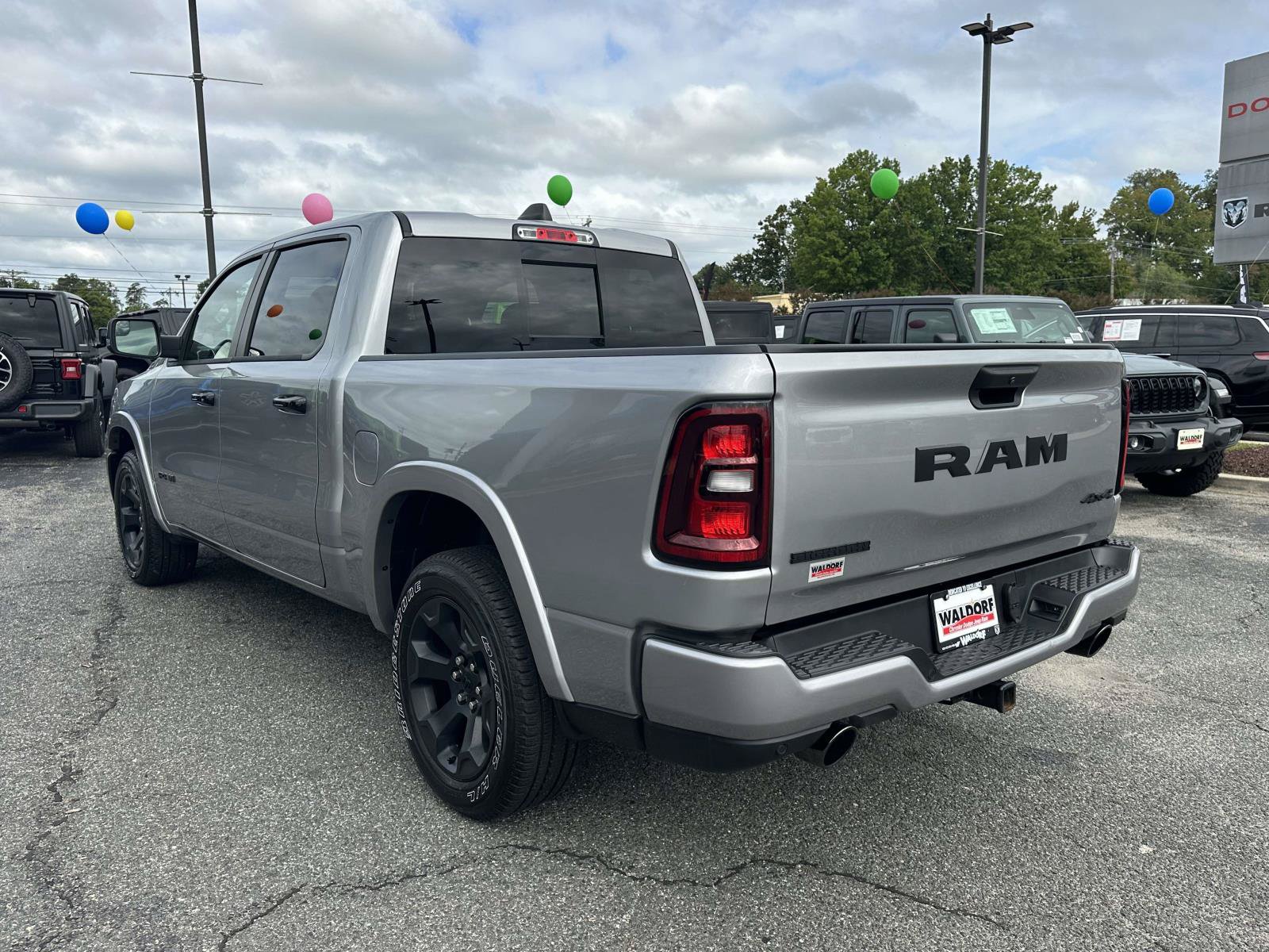 Used 2025 RAM 1500 Big Horn AWD/4WD image 5
