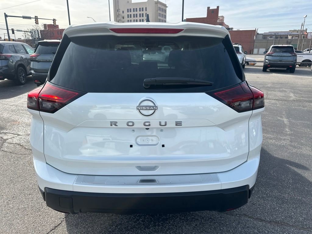 New 2026 Nissan Rogue SV image 4