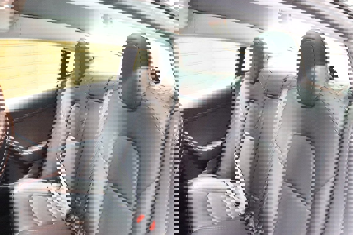 Used 2023 Tesla Model 3 Standard Range RWD image 29