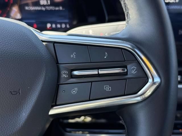 Used 2026 Chevrolet Equinox LT w/ Convenience Package II AWD/4WD image 23
