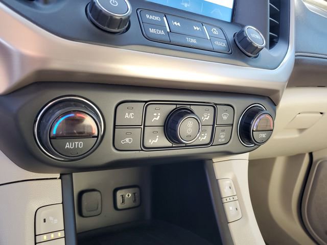 Used 2018 GMC Acadia Denali w/ Technology Package FWD image 22