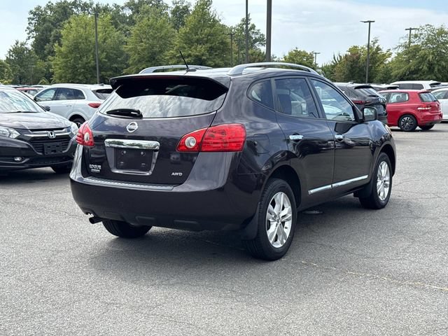 Used 2015 Nissan Rogue S w/ Convenience Package AWD/4WD image 2
