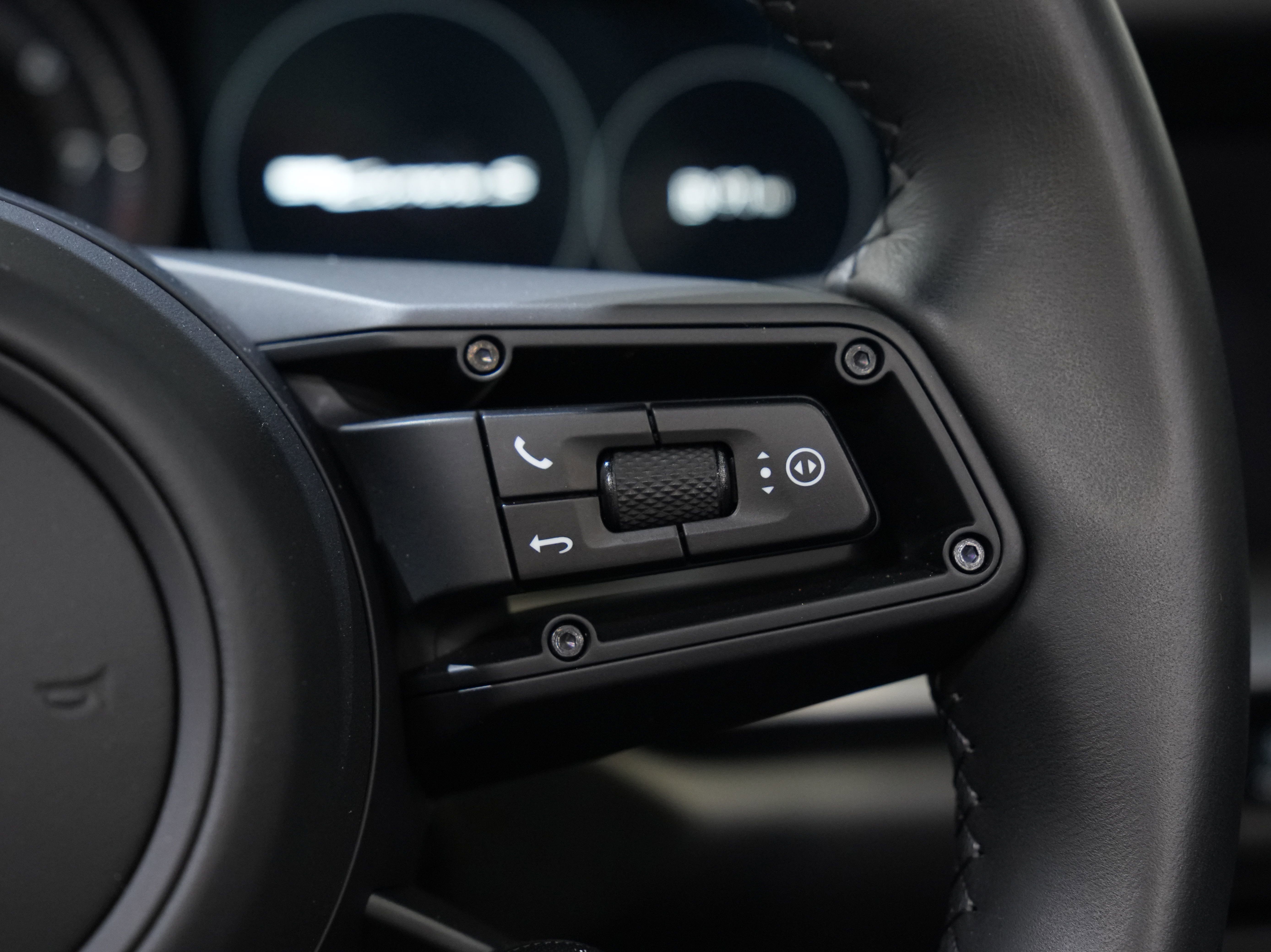 Used 2021 Porsche 911 Carrera S image 37