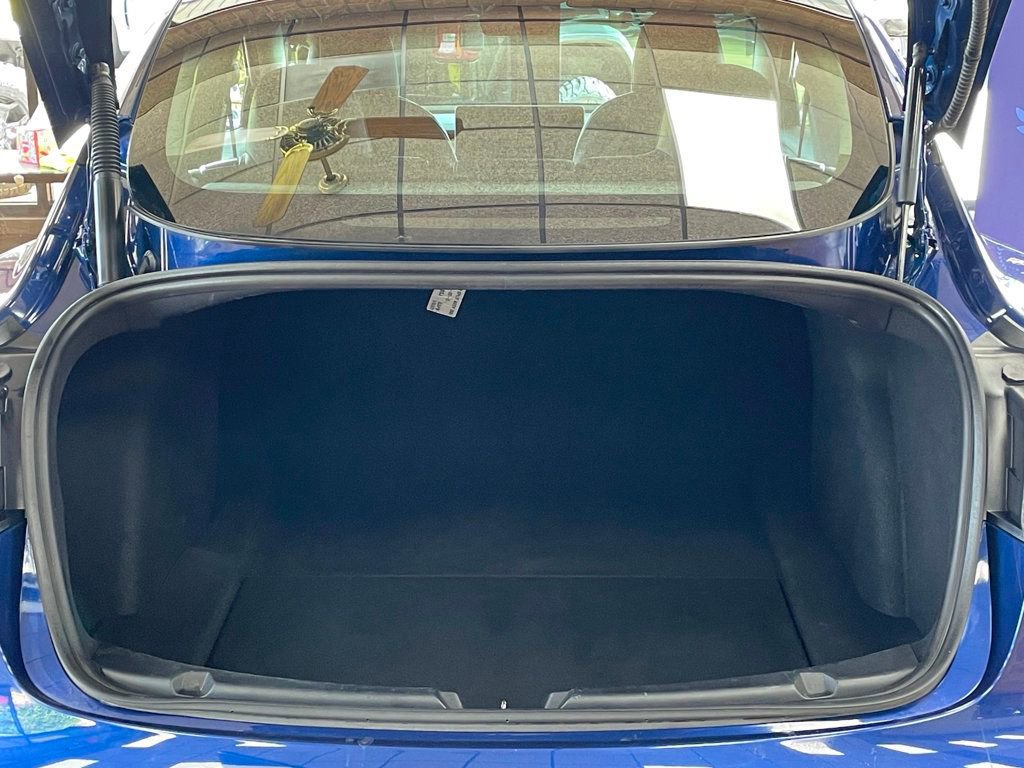 Used 2022 Tesla Model 3 Long Range AWD/4WD image 19