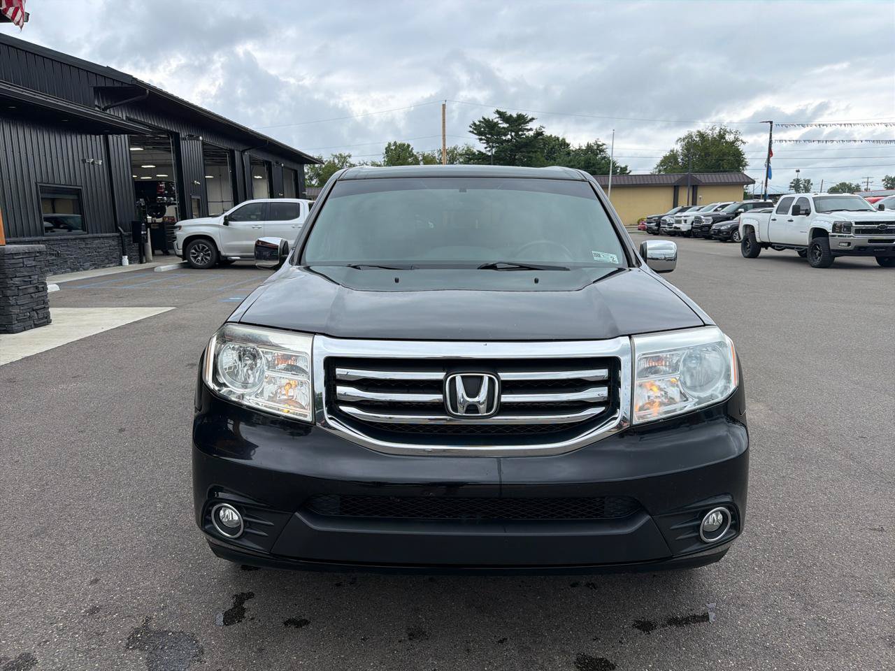 Used 2015 Honda Pilot SE image 2