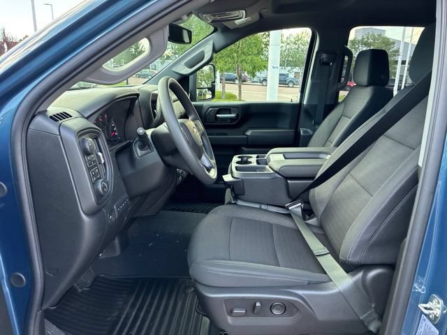 New 2026 Chevrolet Silverado 2500 Custom w/ Custom Value Package AWD/4WD image 7