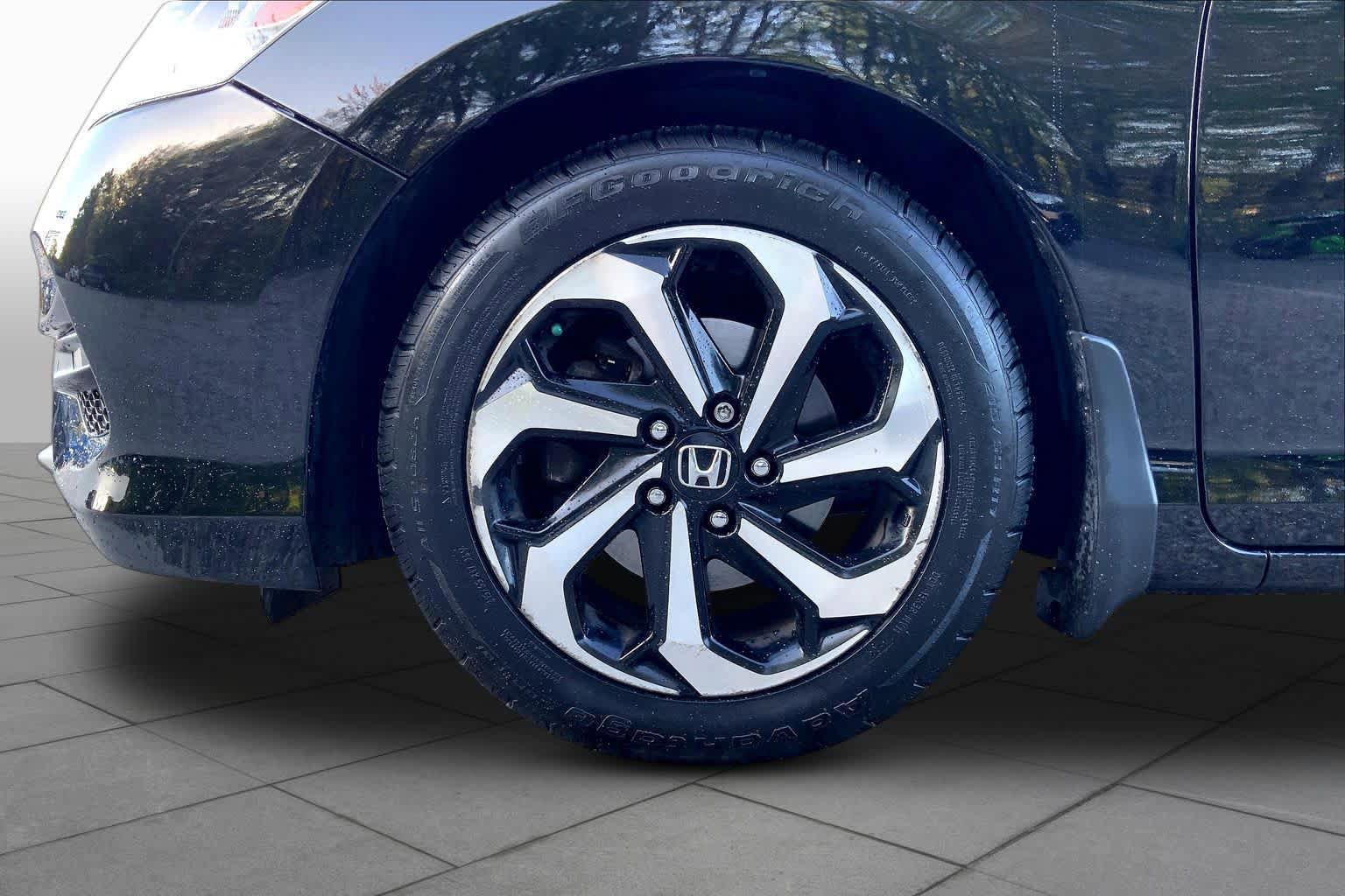 Used 2016 Honda Accord EX-L image 11