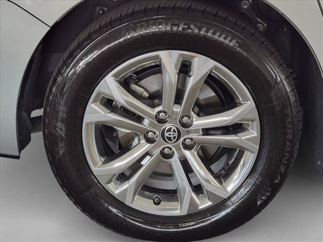 Used 2024 Toyota Sienna Platinum AWD/4WD image 26
