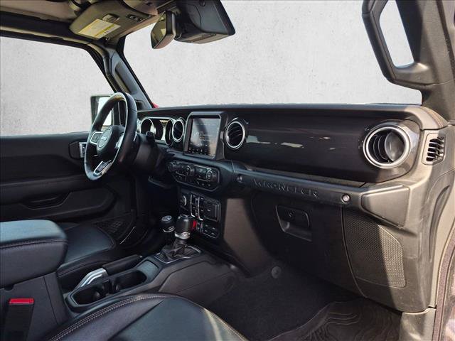 Used 2022 Jeep Wrangler Unlimited Rubicon w/ Trailer Tow Package AWD/4WD image 15