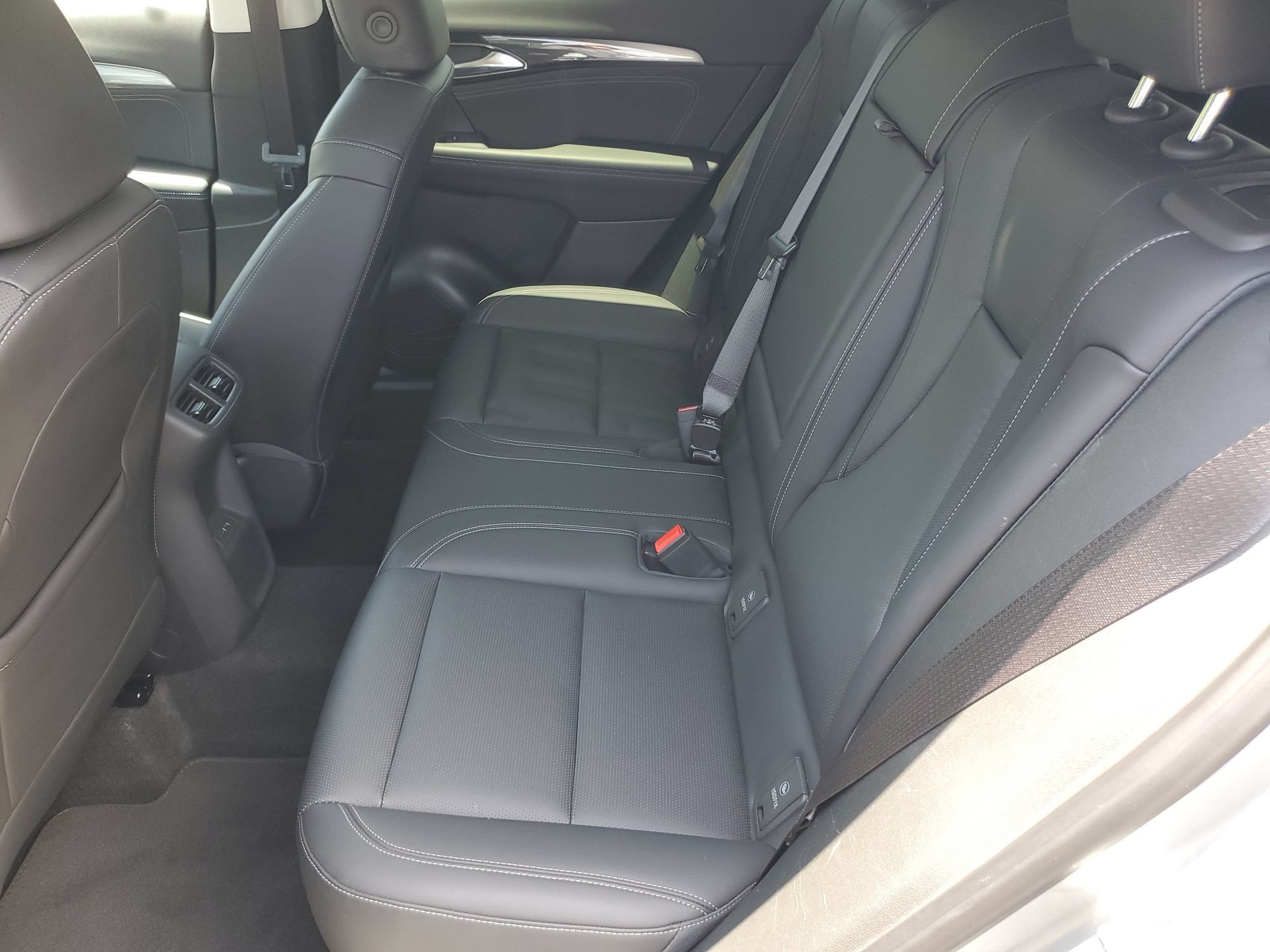 Used 2024 Buick Envision Preferred AWD/4WD image 12