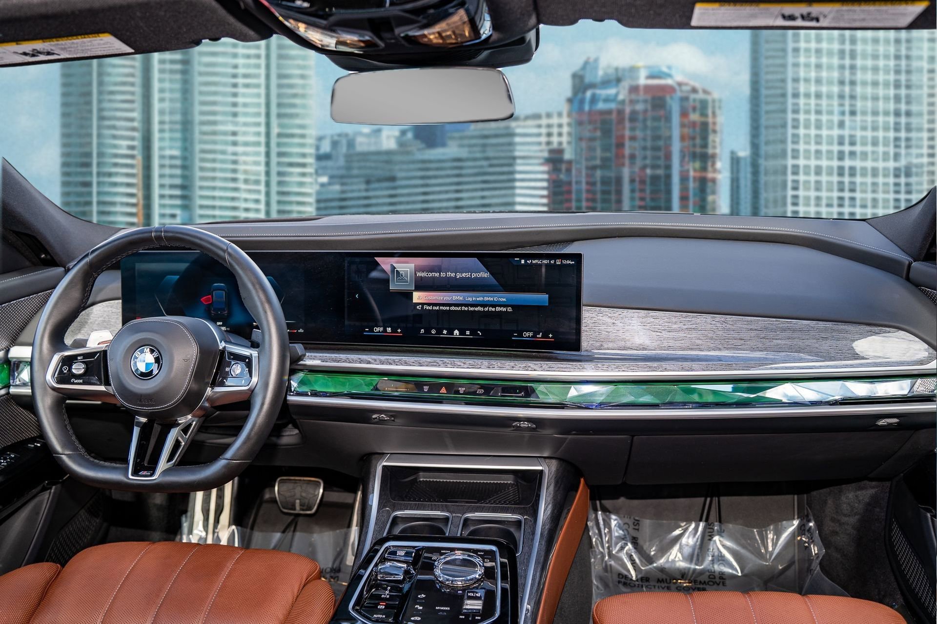 Used 2023 BMW 740i w/ Executive Package image 21