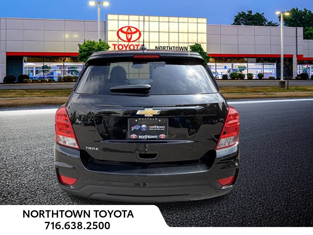 Used 2020 Chevrolet Trax LS w/ Tint and Cruise Package FWD image 22