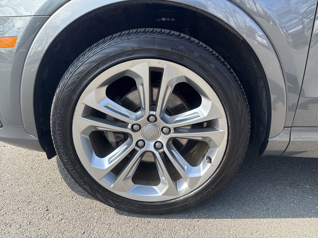 Used 2018 Audi Q3 2.0T Premium Plus w/ Premium Plus Package image 10