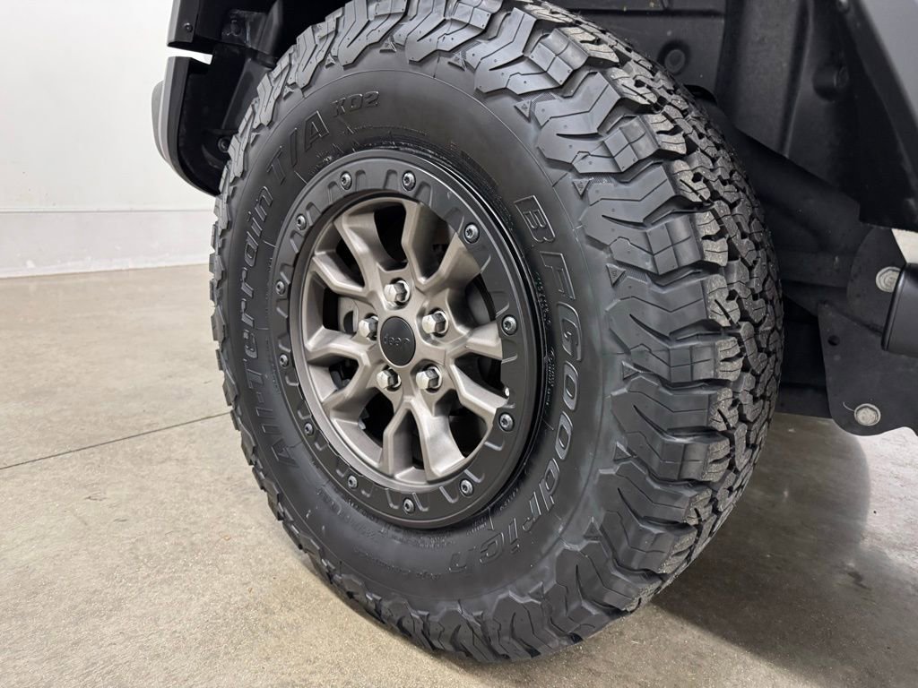 Used 2021 Jeep Wrangler Unlimited Rubicon w/ Trailer Tow Package image 20