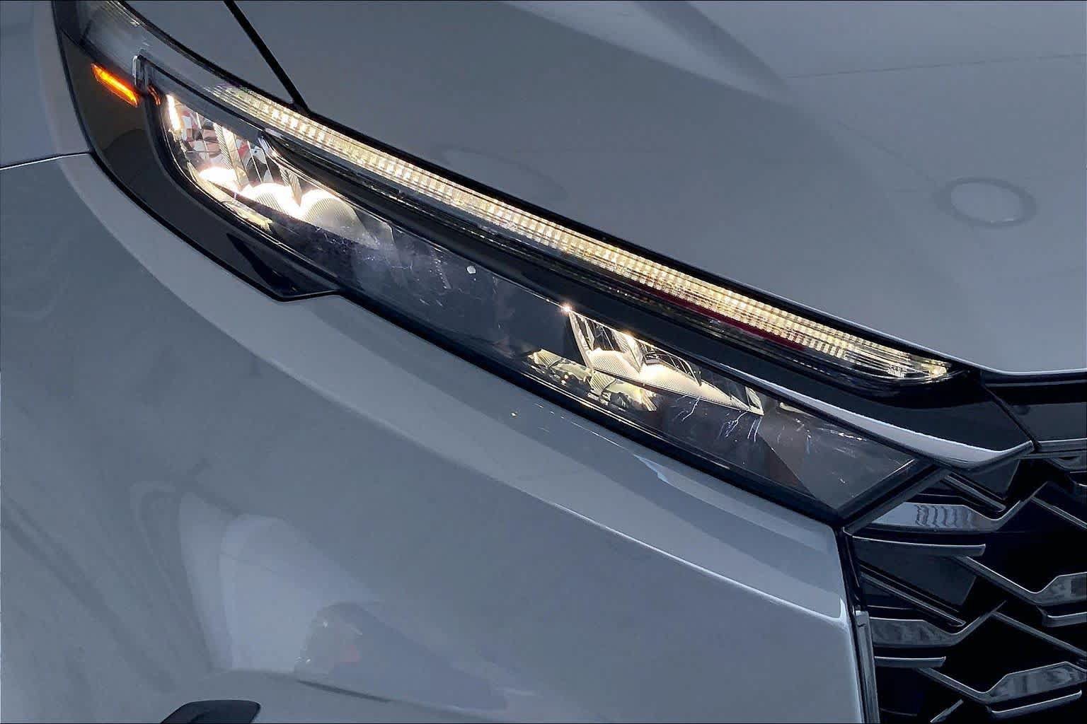 New 2027 Honda CR-V Sport Touring image 15