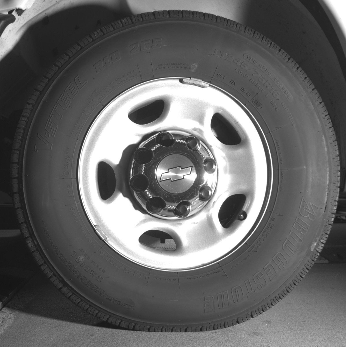 Used 2025 Chevrolet Express 3500 LT w/ LT Preferred Equipment Group RWD image 12
