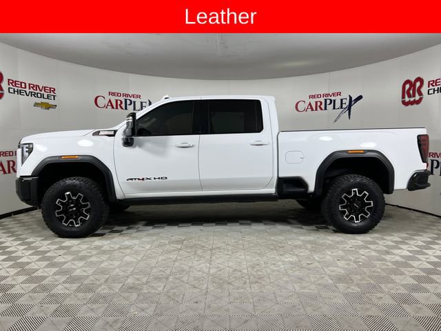 Used 2025 GMC Sierra 2500 AT4X AWD/4WD image 4