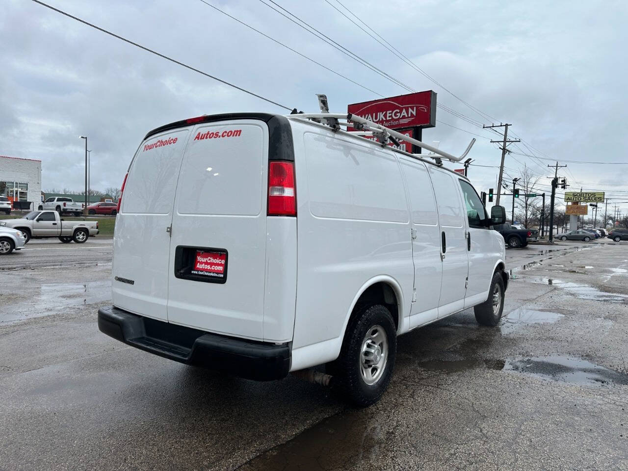 Used 2020 Chevrolet Express 2500 w/ Communications Package RWD image 5