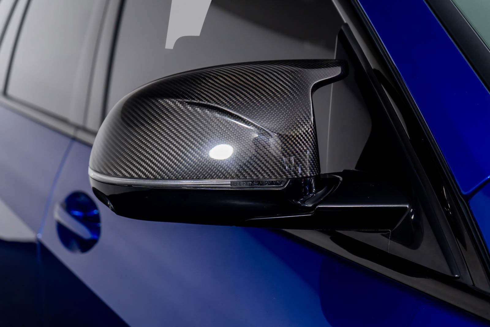 Used 2024 BMW X7 M60i w/ Premium Package image 22