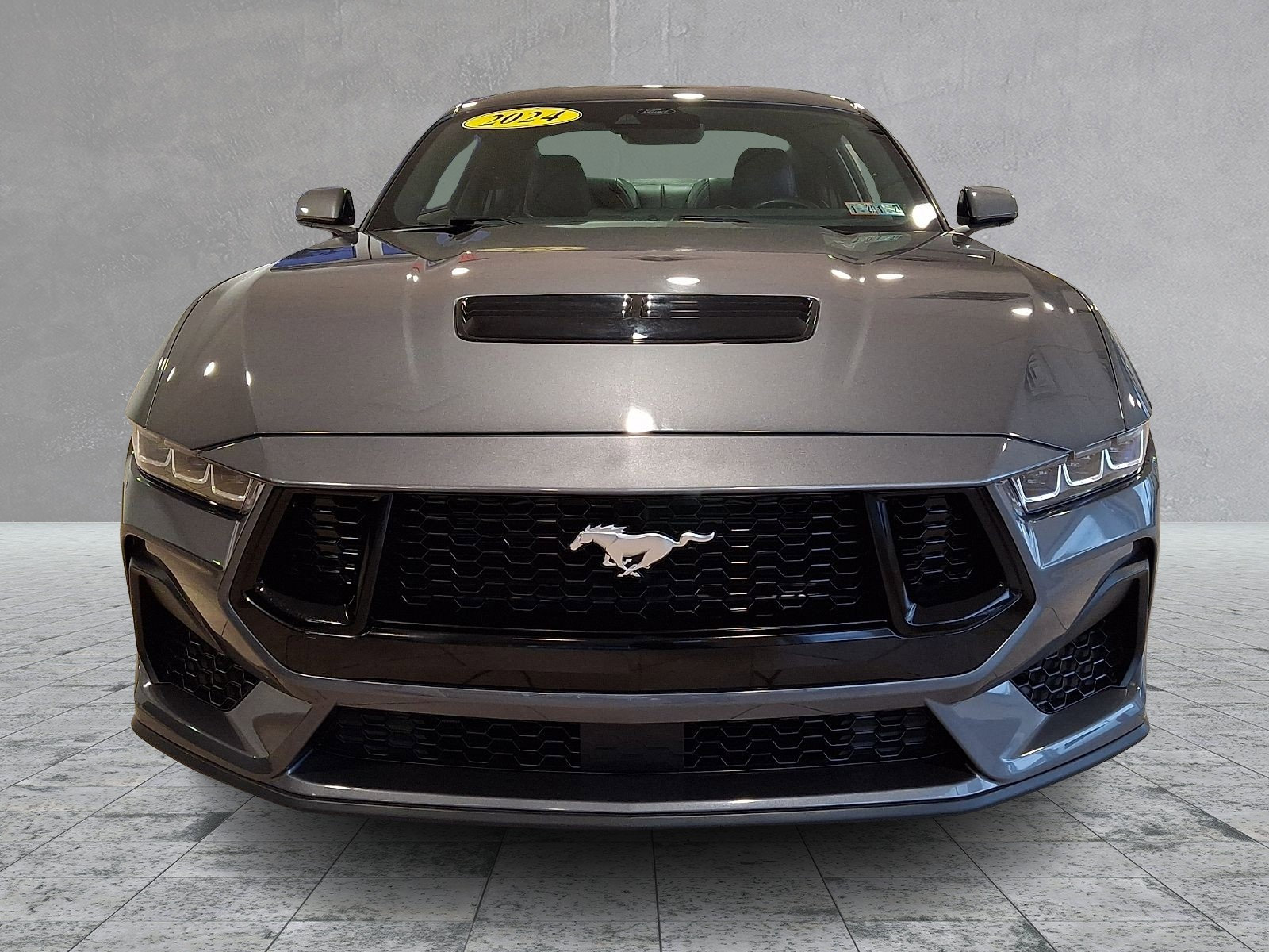Used 2024 Ford Mustang GT Premium RWD image 2