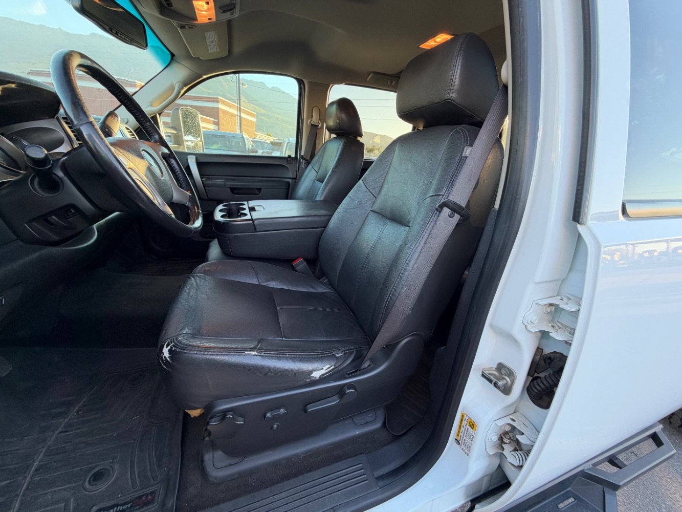 Used 2012 Chevrolet Silverado 3500 LT AWD/4WD image 16