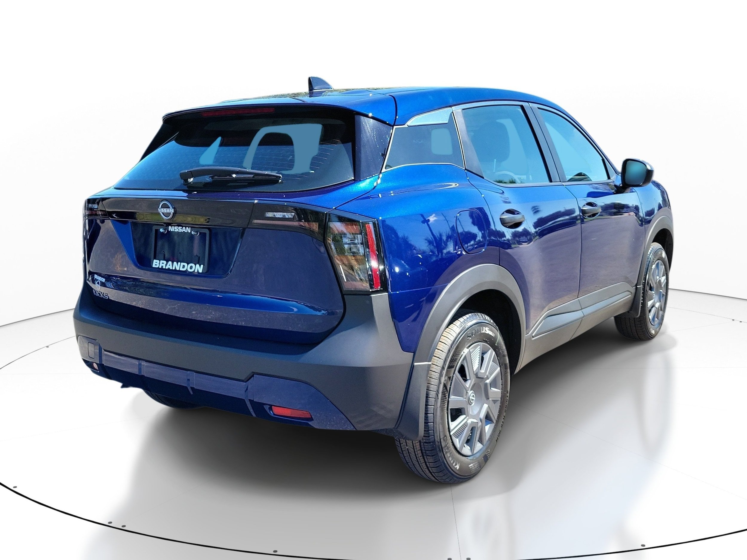 New 2027 Nissan Kicks S FWD image 7
