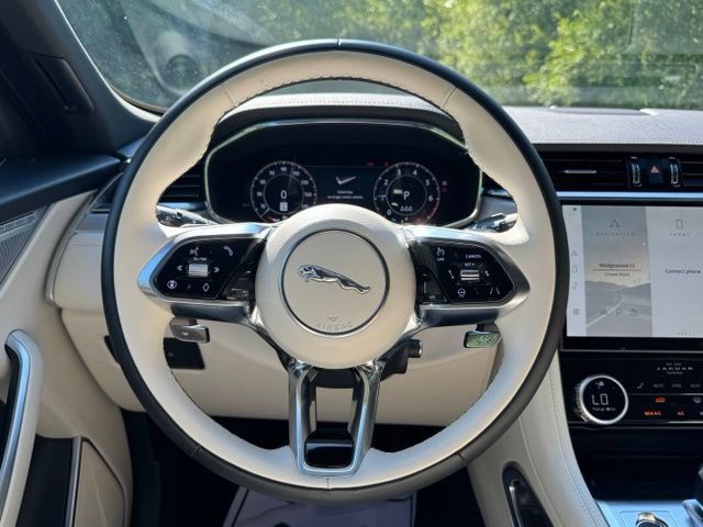 Certified 2025 Jaguar F-PACE R-Dynamic S AWD/4WD image 22