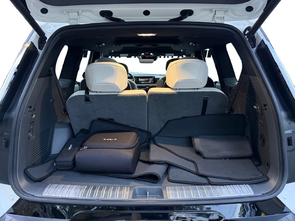Certified 2024 Kia EV9 GT-Line AWD/4WD image 11