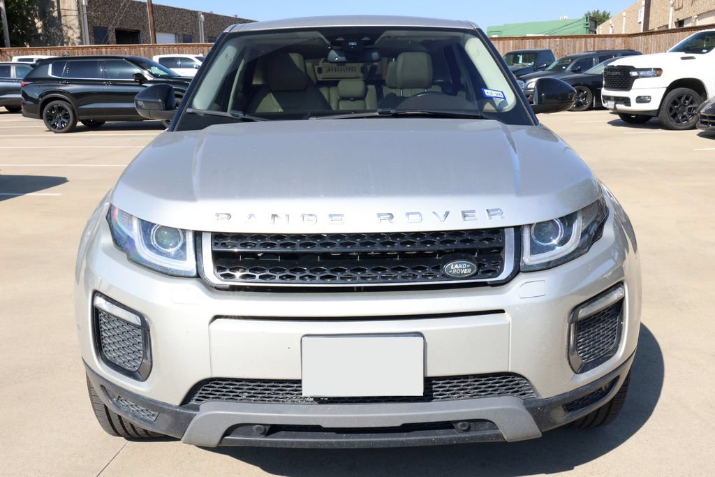 Used 2017 Land Rover Range Rover Evoque SE AWD/4WD image 2