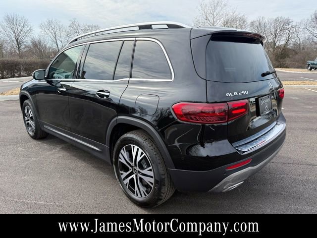 New 2026 Mercedes-Benz GLB 250 4MATIC image 9