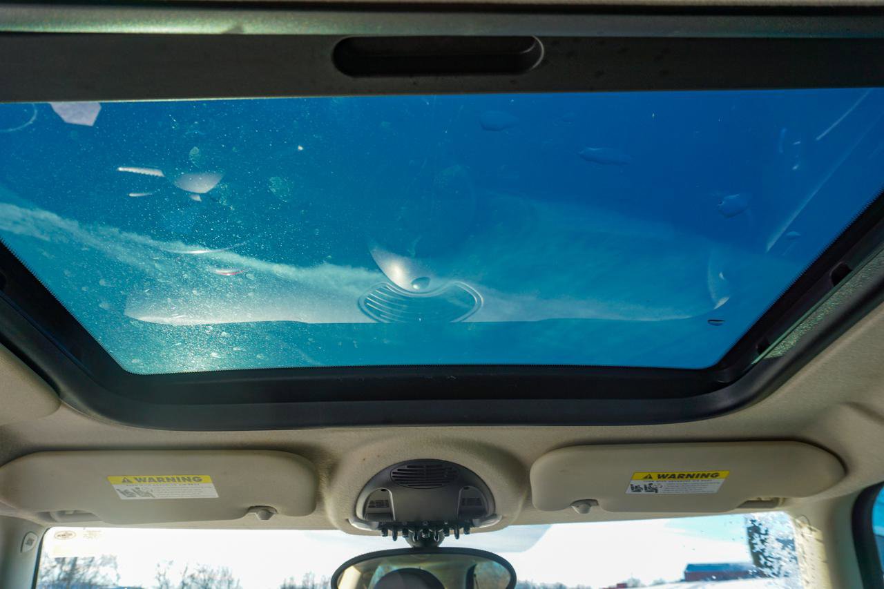 Used 2011 MINI Cooper Hardtop image 30