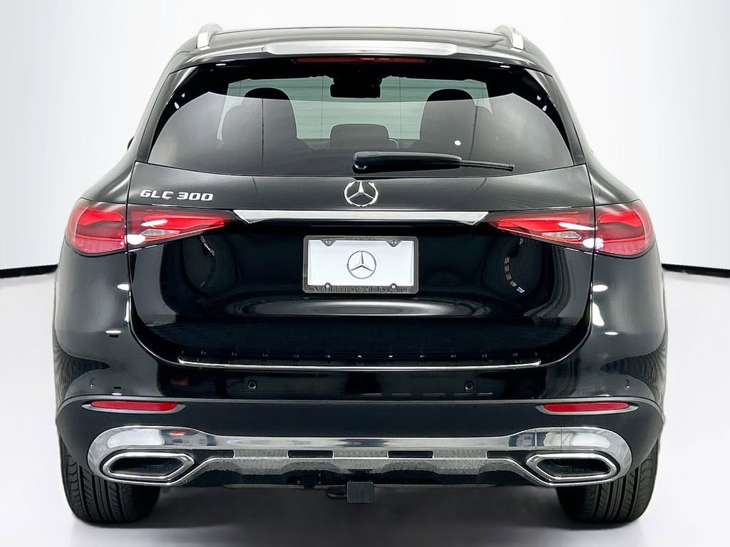Certified 2025 Mercedes-Benz GLC 300 image 6