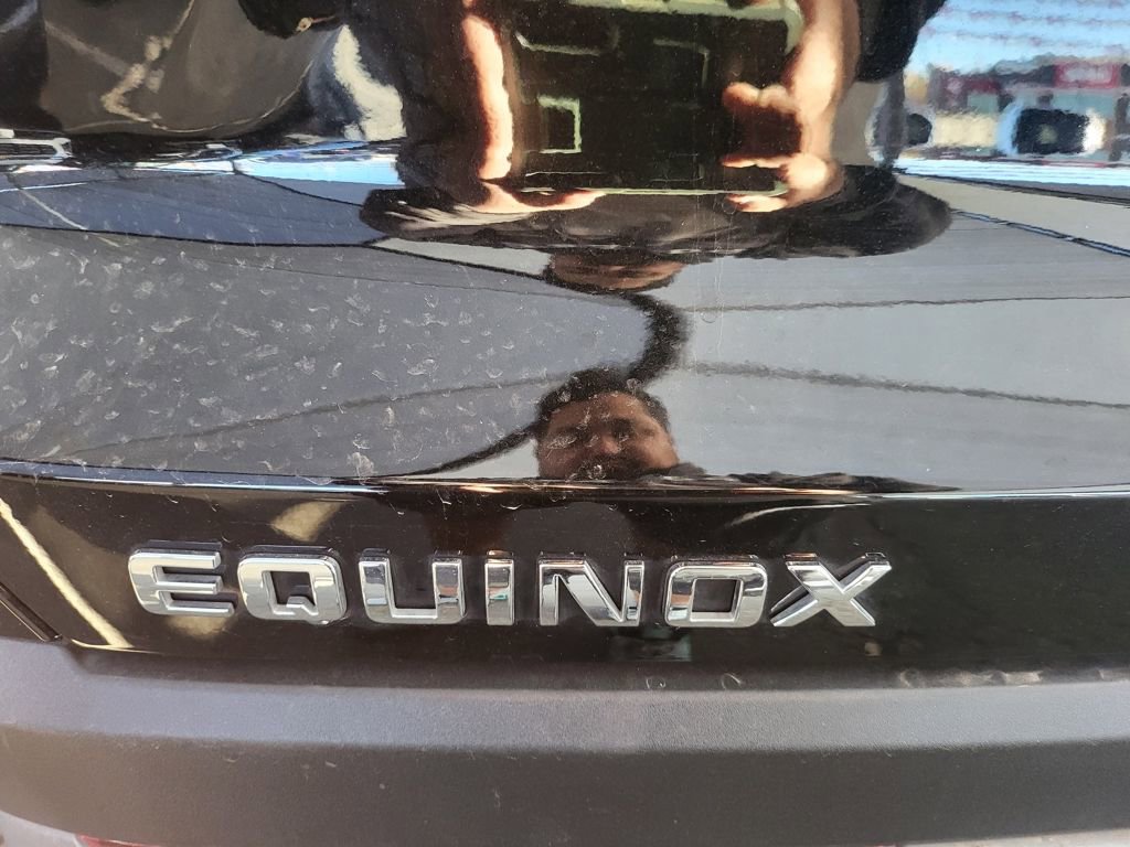 Used 2025 Chevrolet Equinox LT image 11