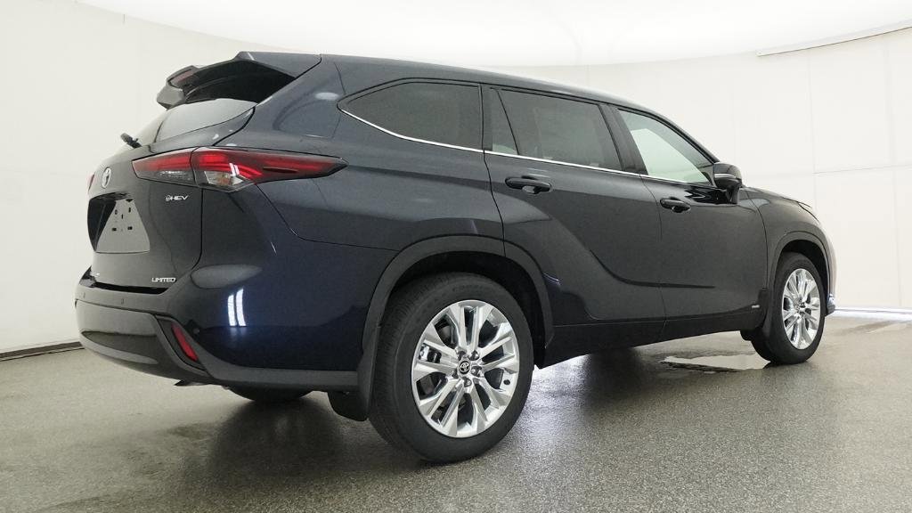New 2026 Toyota Highlander Limited AWD/4WD image 13