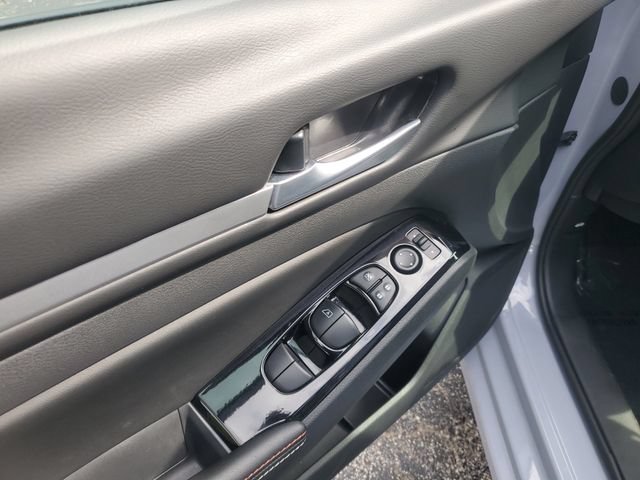 Certified 2025 Nissan Altima 2.5 SR w/ SR Premium Package FWD image 12