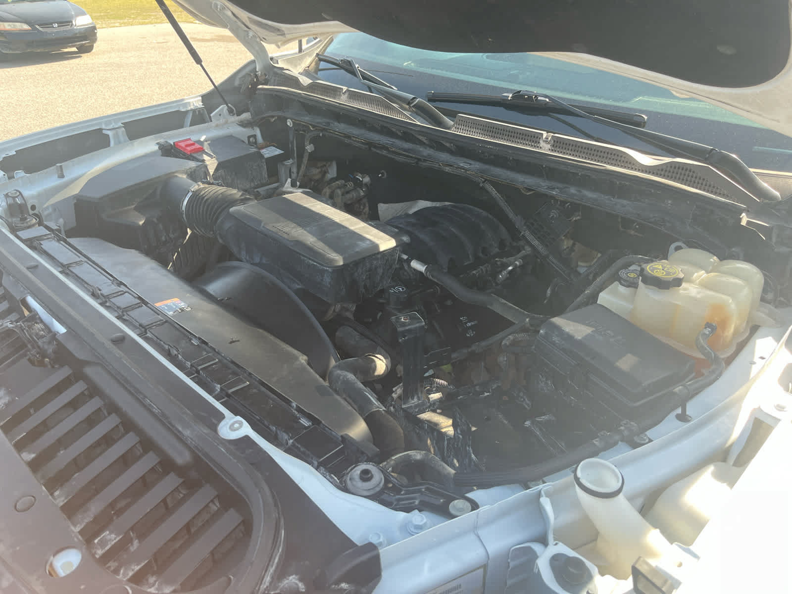 Used 2023 GMC Sierra 2500 Pro w/ Convenience Package AWD/4WD image 9