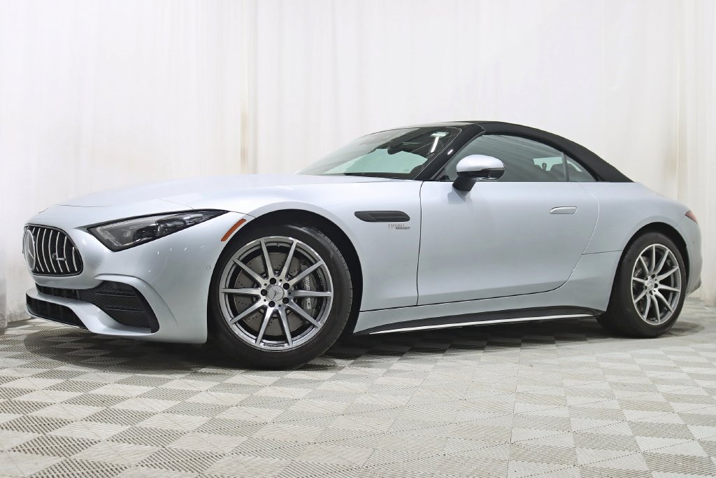 Used 2024 Mercedes-Benz SL 43 AMG image 2