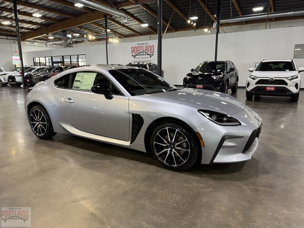 New 2025 Toyota GR86