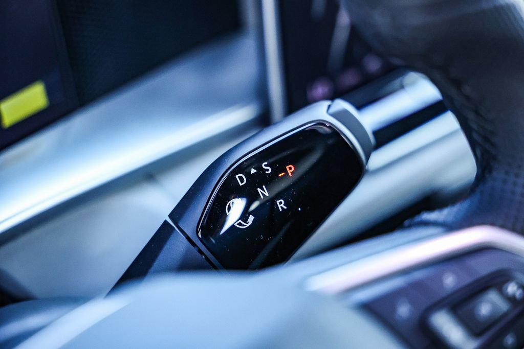 New 2026 Volkswagen Tiguan SE R-Line image 37