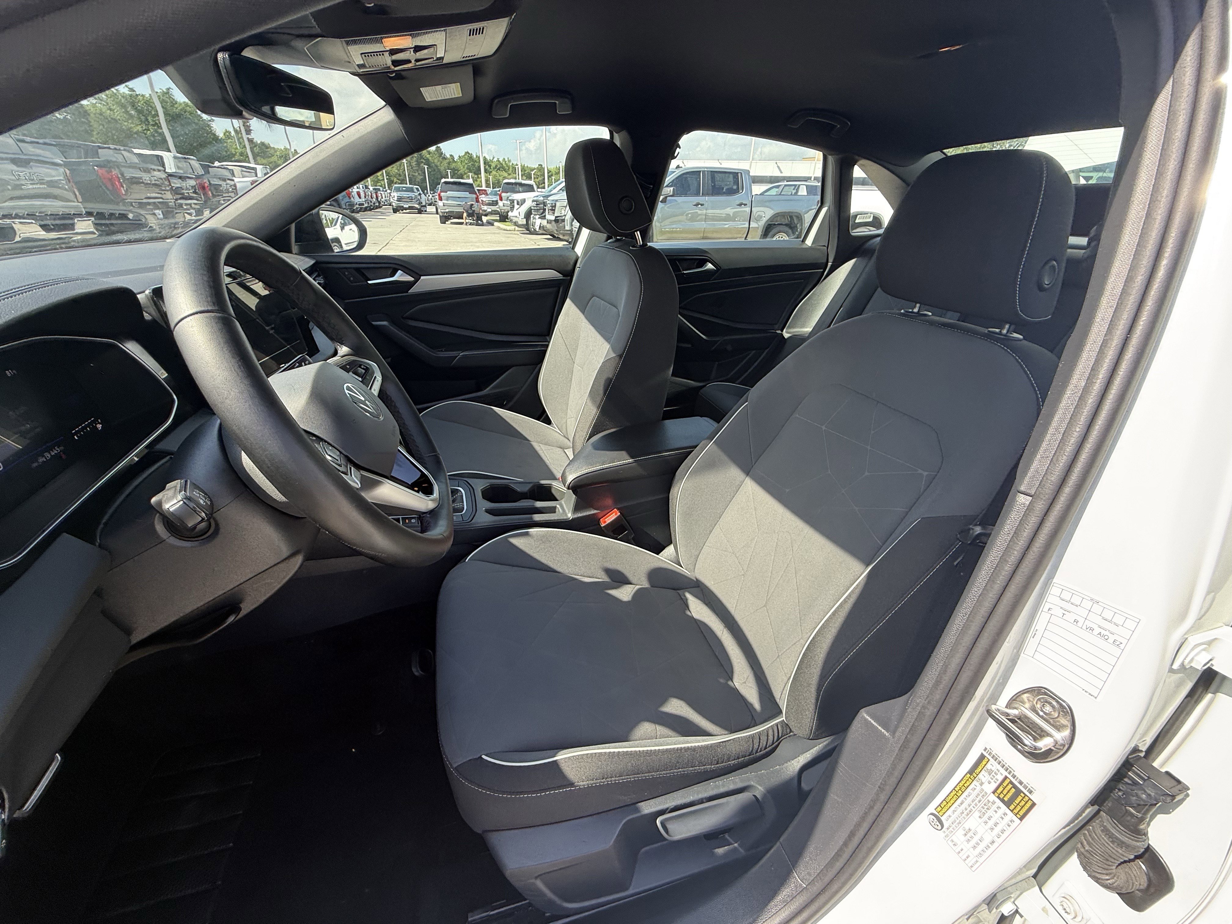 Used 2025 Volkswagen Jetta Sport FWD image 26