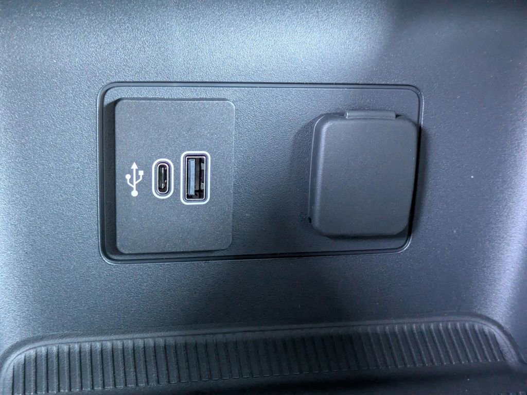 New 2026 Ford Explorer ST image 29