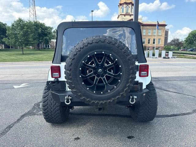 Used 2017 Jeep Wrangler Unlimited Sport w/ Connectivity Group AWD/4WD image 4
