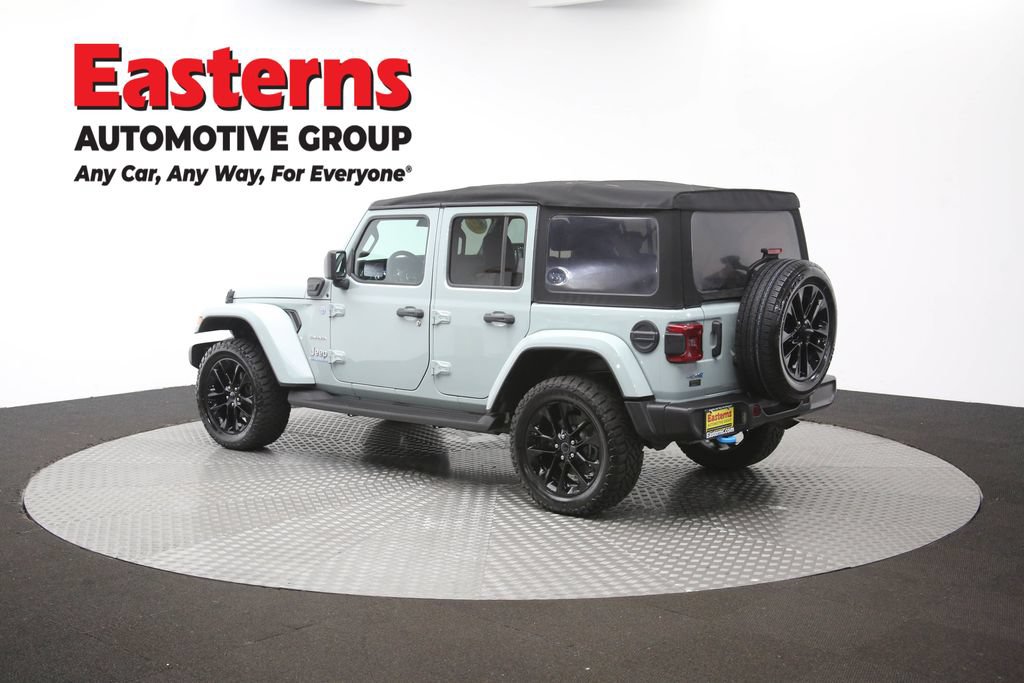 Used 2024 Jeep Wrangler Unlimited Sahara w/ Technology Group AWD/4WD image 65